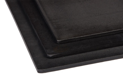 Пластина пористая 10 мм прессовая II группа (500х700 мм, упаковка 30 кг) ТУ 38.105.867-90